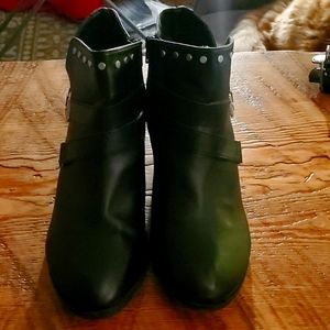 Women's size 11 ankle boots